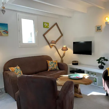 Holiday home Havre De Paix Saint-Georges-d'Oleron